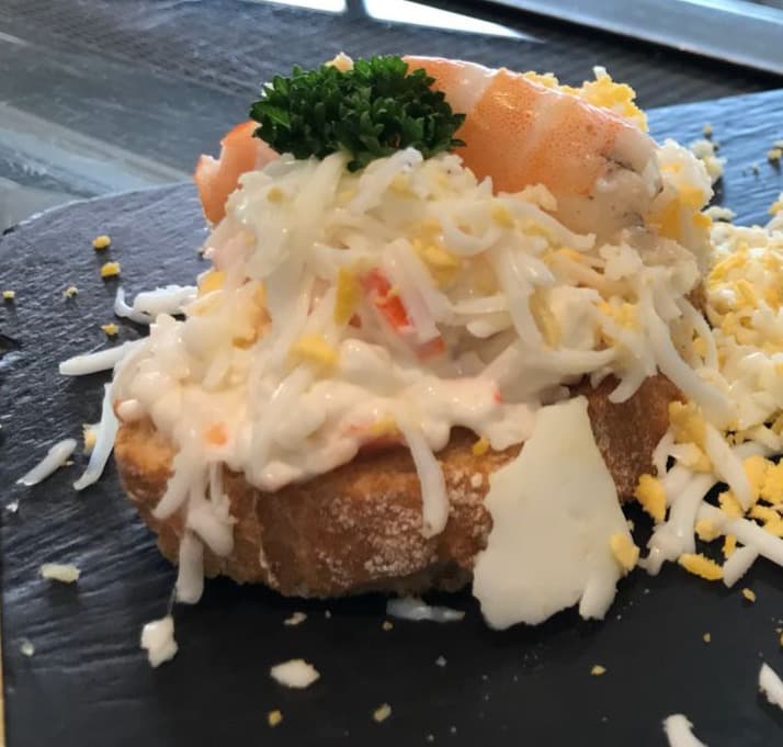 Insalata di granchio e gambero